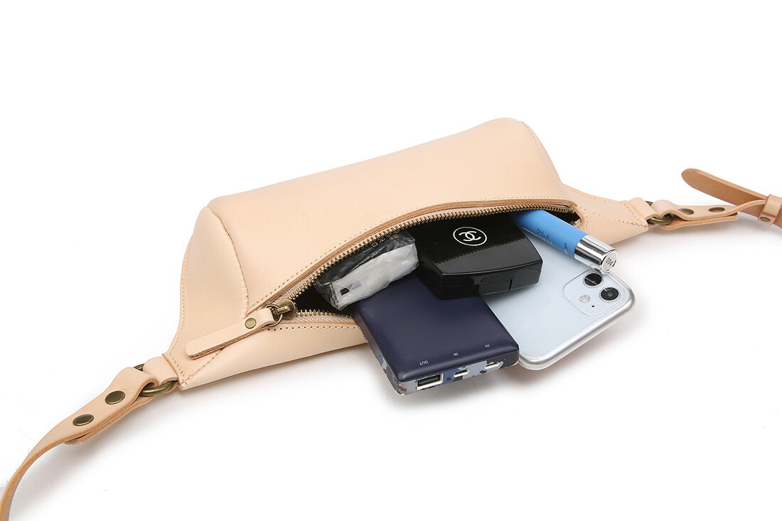 楽天市場】父の日ギフト 実用的 ボディバッグ プレゼント 本革