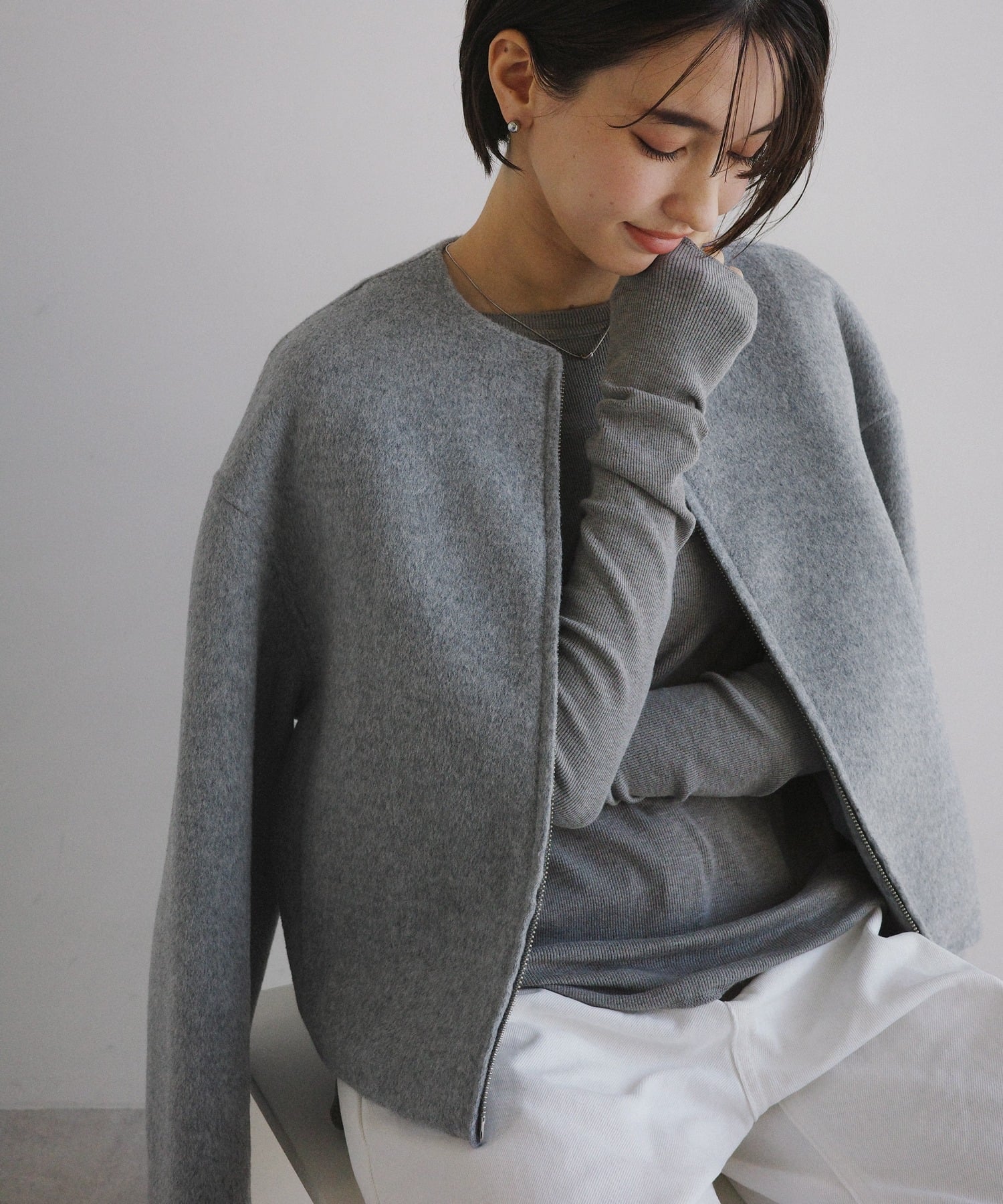 andme｜リバー ジップ ノーカラー ショート コート evernavy エバー