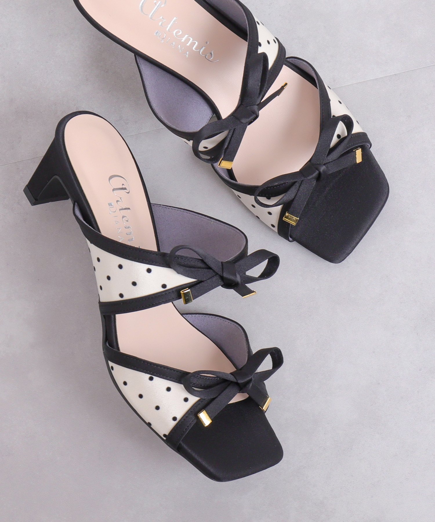 artemis by DIANA｜ドット柄ダブルリボンミュールサンダル | Rakuten