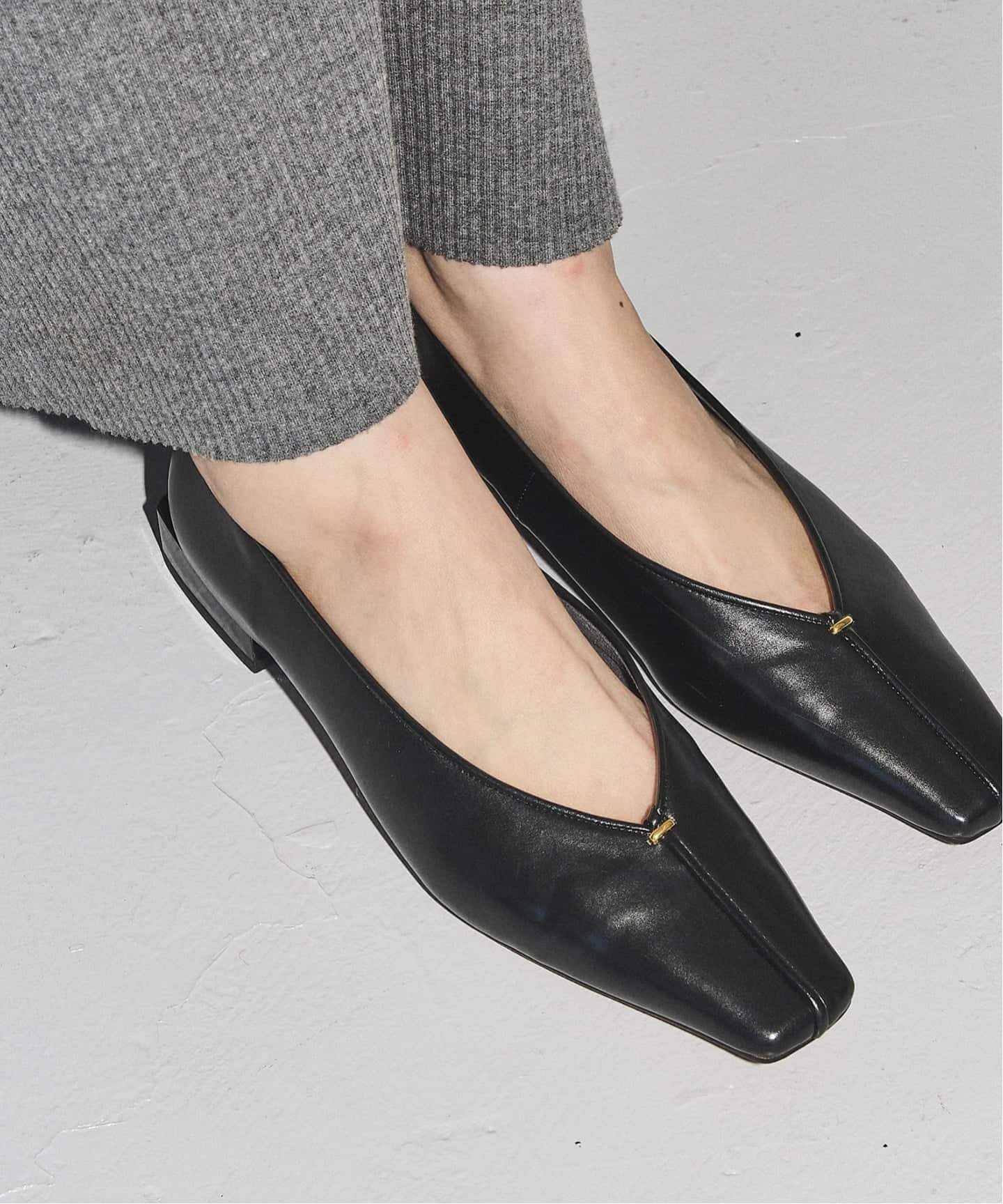 LE TALON｜《追加》GRISE2.5cmナロースクエアシームフラット | Rakuten