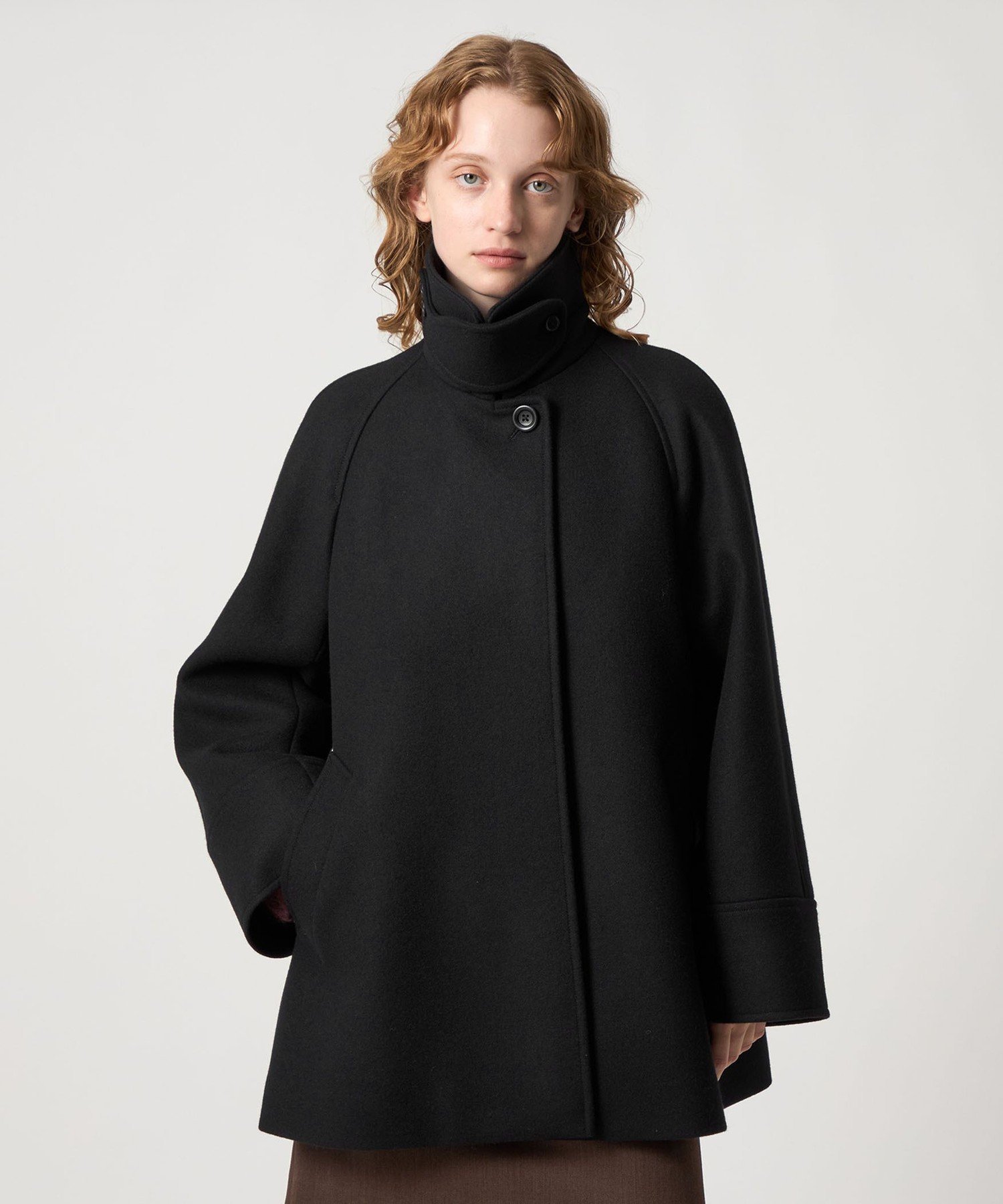 まぐ様)Steven Alanウール カシミヤ テント ショートコート黒 BEAUTY&YOUTH UNITED ARROWS｜<Steven Alan>ウール カシミヤ テント