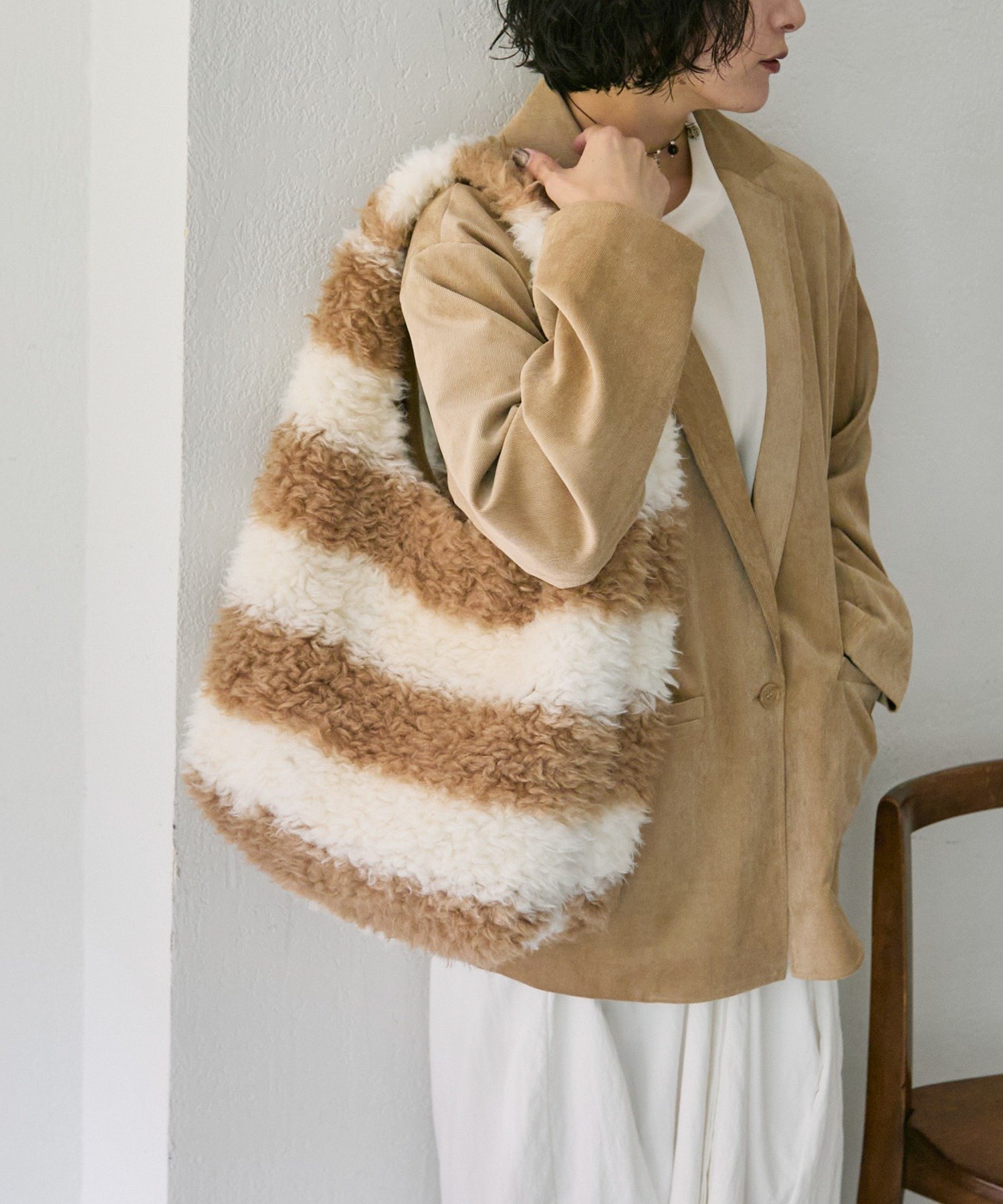 ear PAPILLONNER｜《A4サイズ対応》もこもこファーバッグ | Rakuten