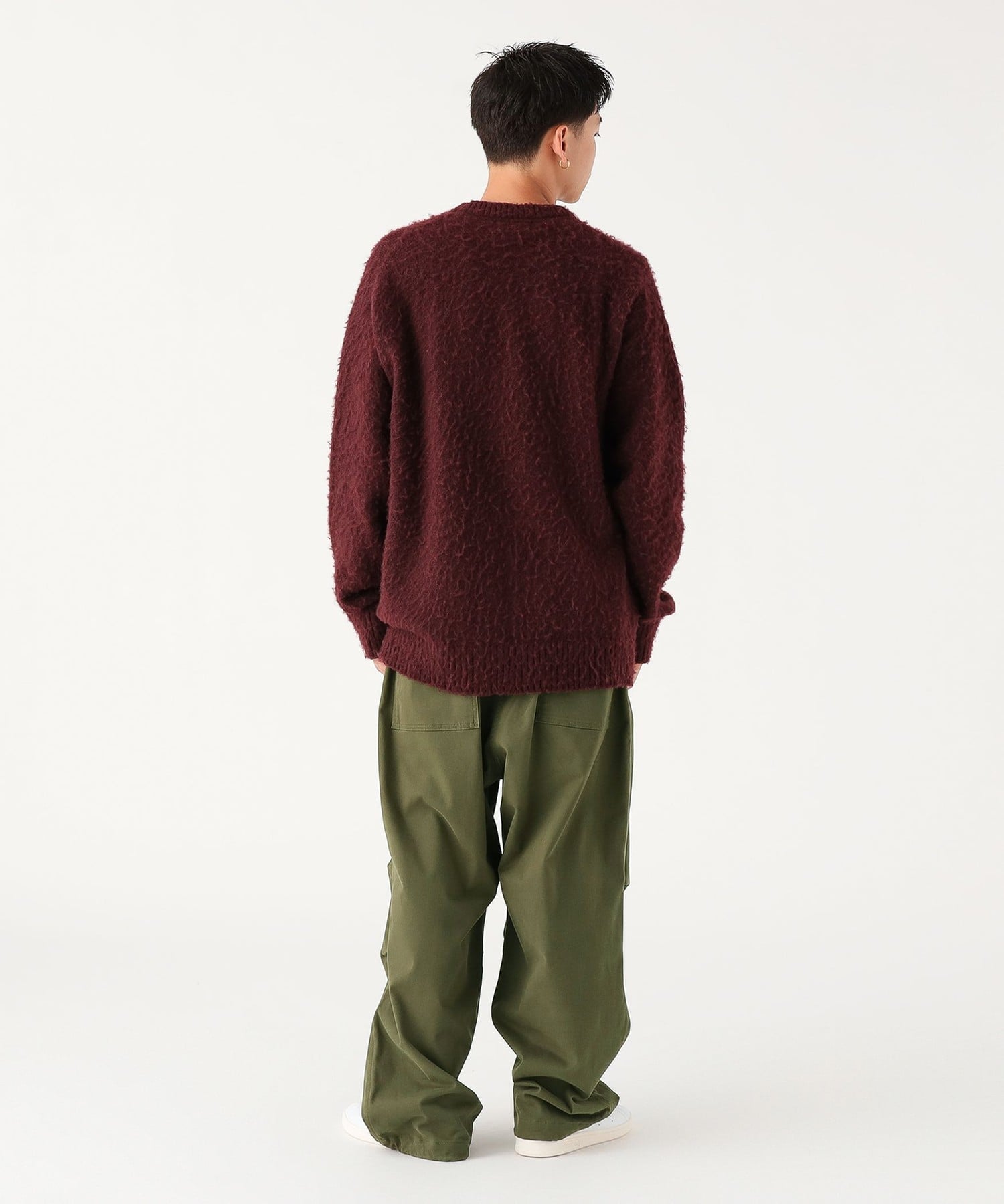 BEAMS MEN｜【別注】FRED PERRY / フラッフィー クルーネックニット