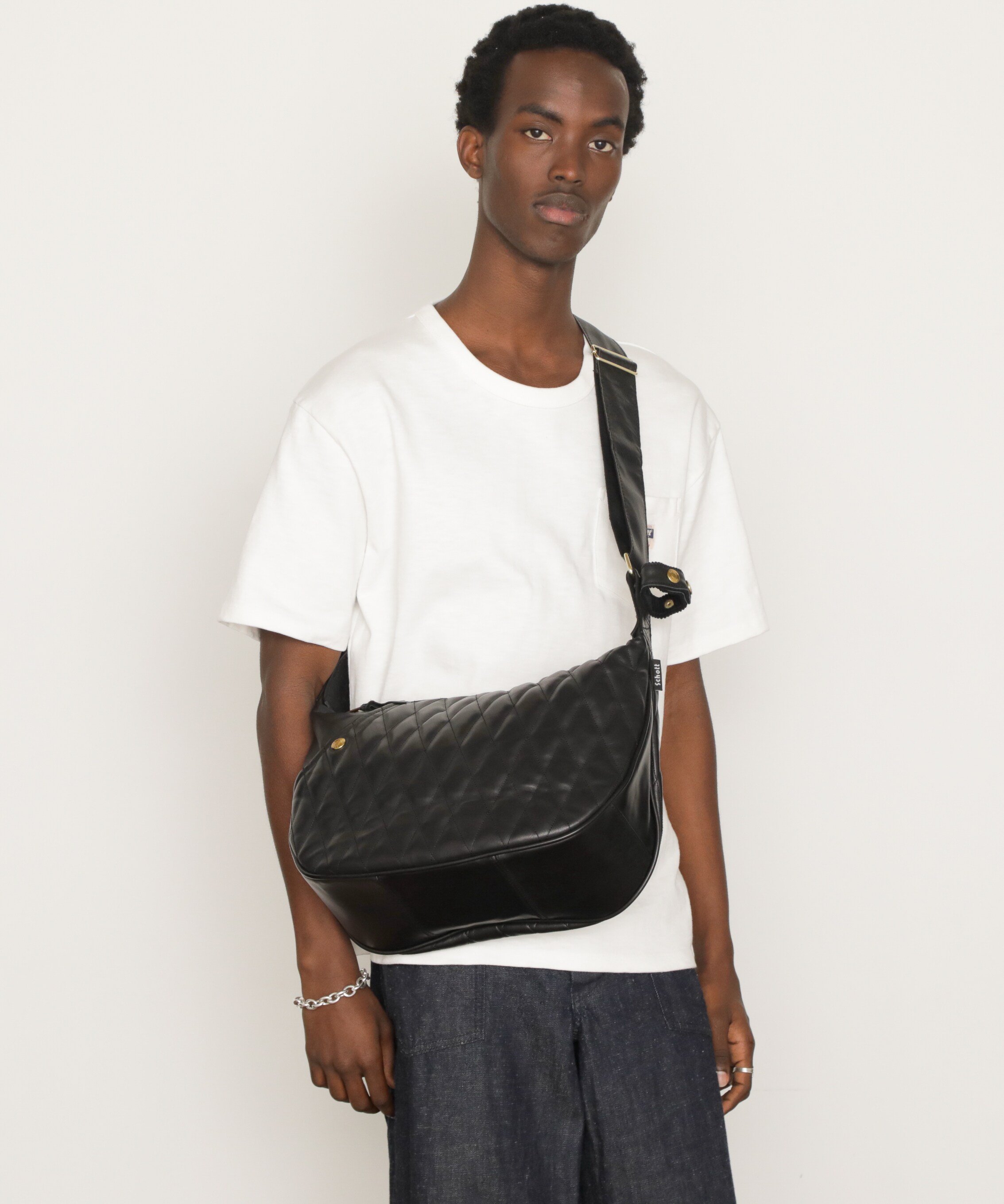 Schott｜PADDED BANANA BAG/バナナバッグ | Rakuten Fashion(楽天