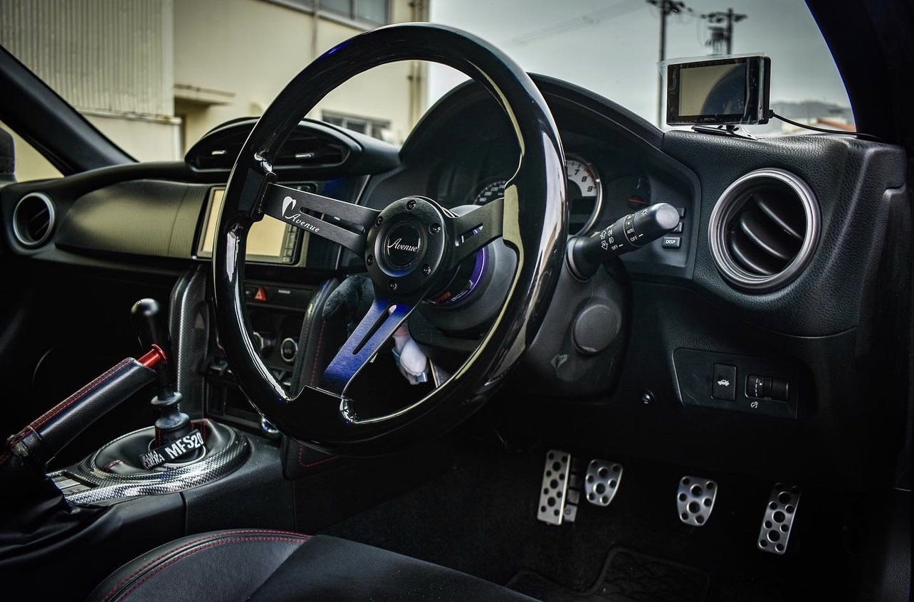 楽天市場】Avenue Performance レイブンブラック ブラックスポーク