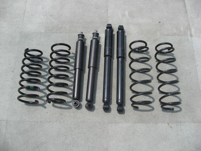 楽天市場】【アウトレット新古品】【送料無料】スズキジムニーJB64W