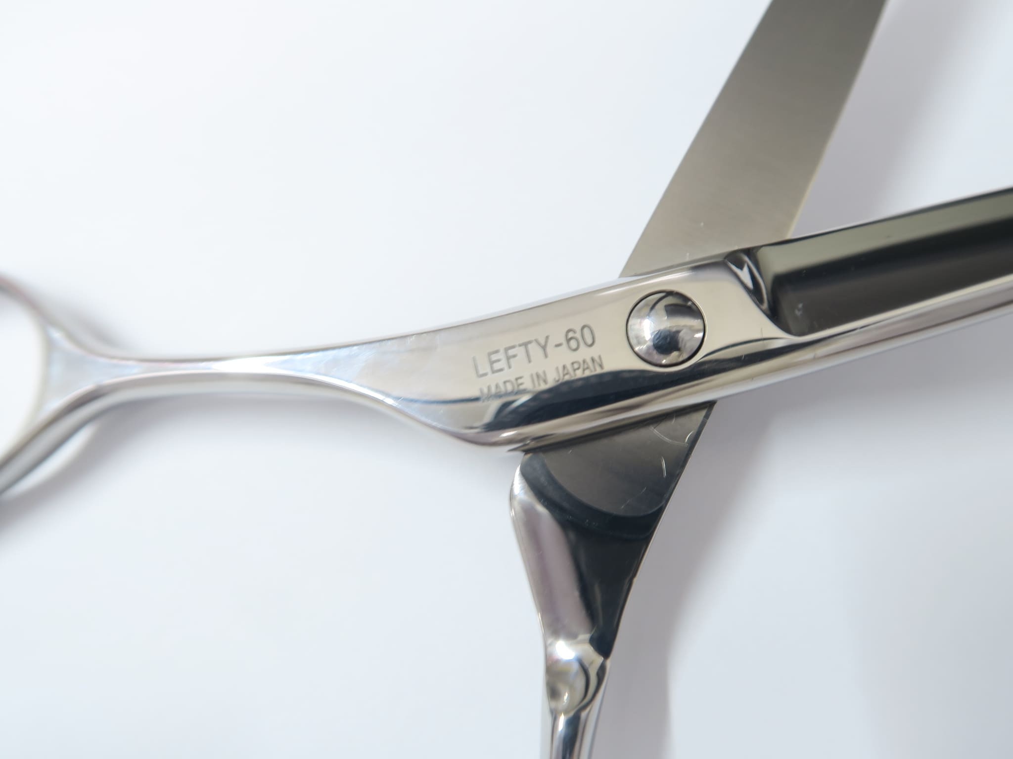 楽天市場】Bランク【UTSUMI ウツミ 内海】 NOVA LEFTY-60 シザー 美容