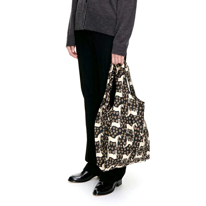 楽天市場】マリメッコ marimekko ムスタタンマ スマートバッグ