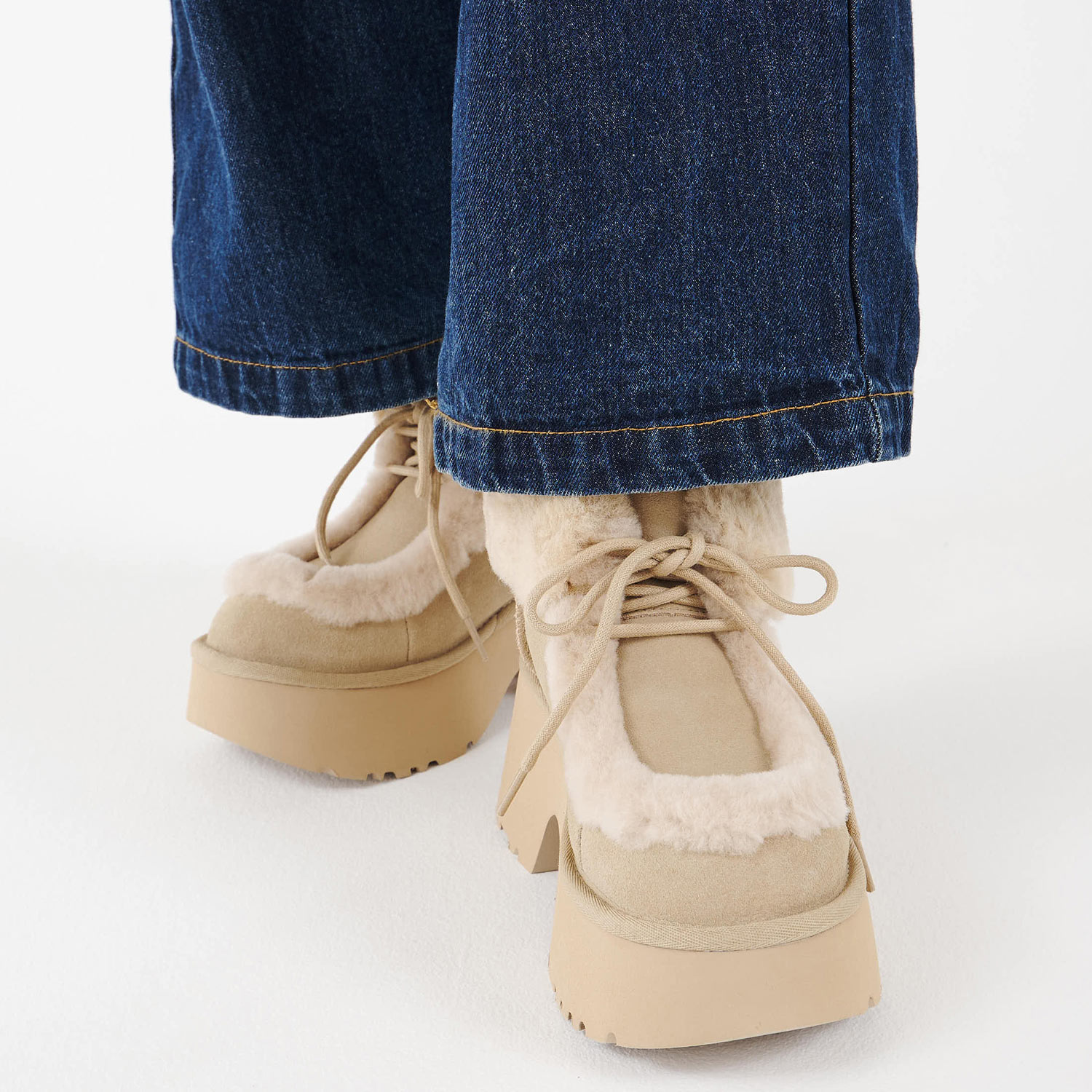 楽天市場】UGG ESMEE LACE UP アグ ブーツ ムートンブーツ エスミー