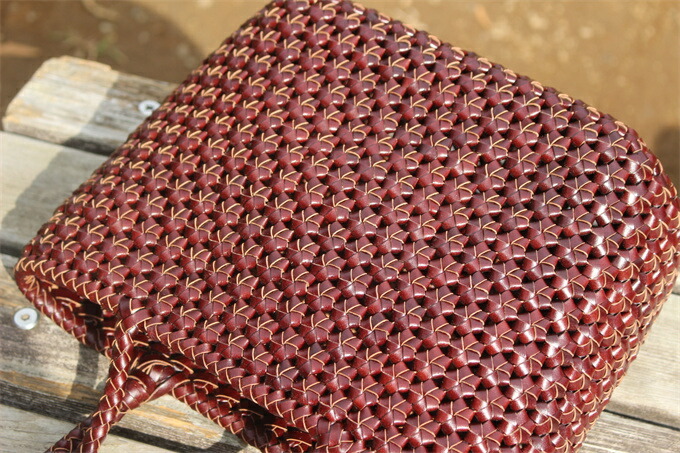 楽天市場】母の日 ギフト プレゼント 牛革 革編み込み 山葡萄風 六角花