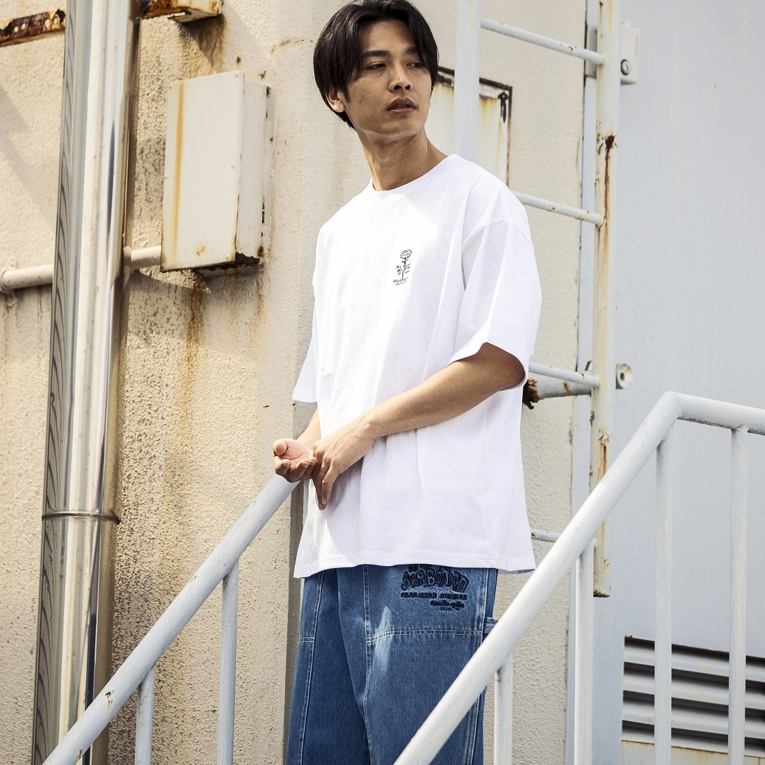 楽天市場】MARK GONZALES ART COLLE STiNKS FLOWERバックプリント半袖T