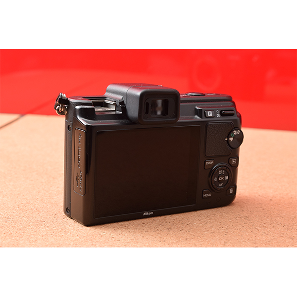 初心者用の一眼レフカメラ専門館TSS / Nikon ニコン 1 V1ボディ!