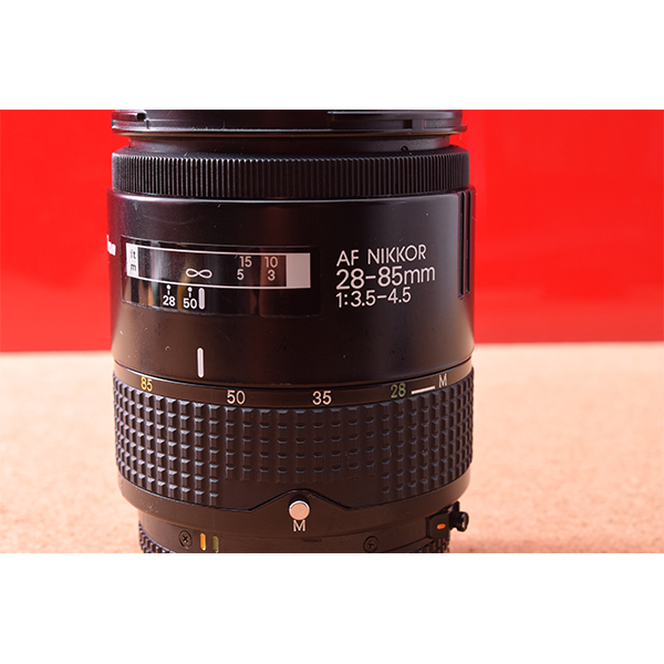 初心者用の一眼レフカメラ専門館TSS / Nikon ニコン AF NIKKOR 28-85mm