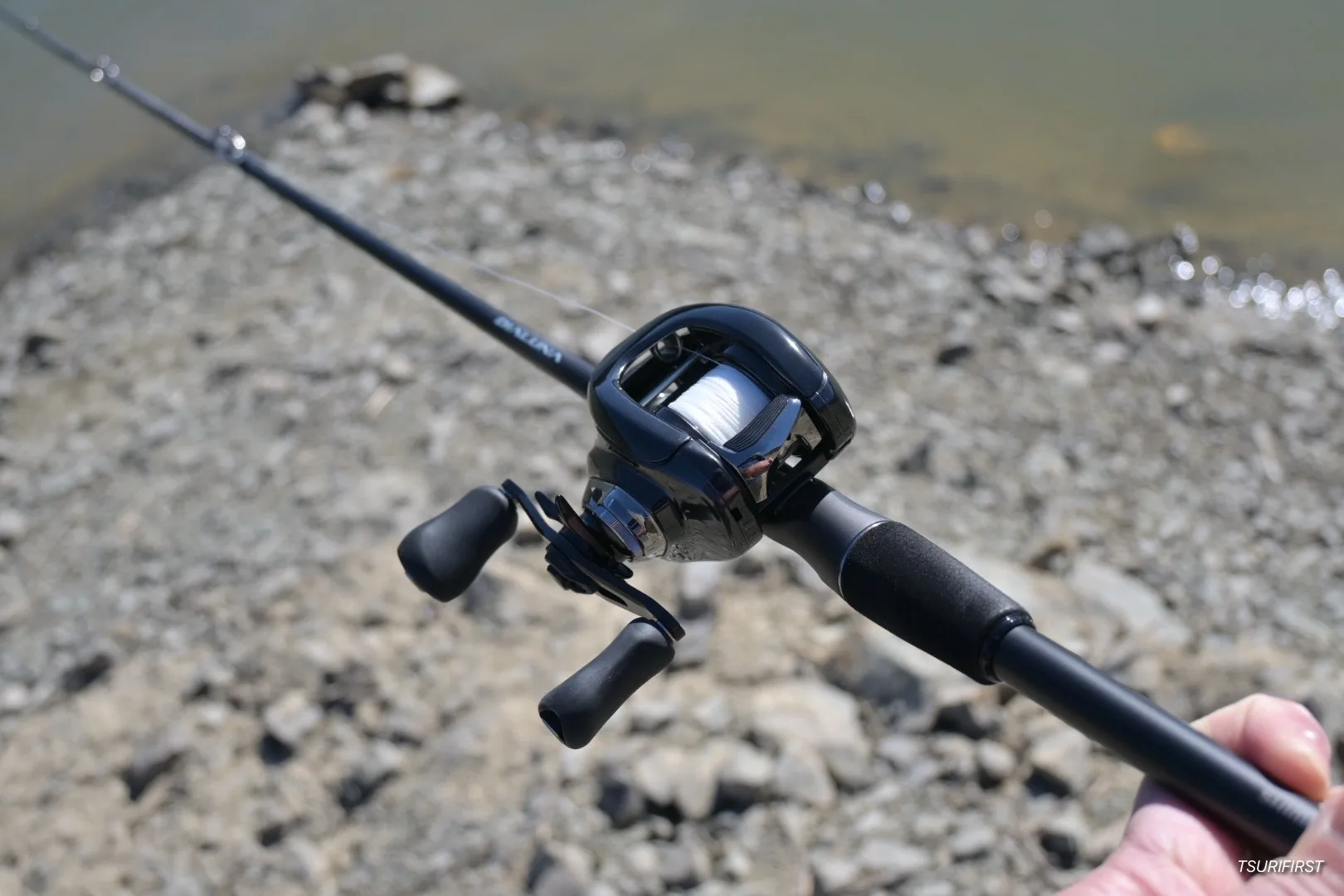 実際に買って使って本音レビュー】〜近距離厳禁!?〜23ディアルーナ