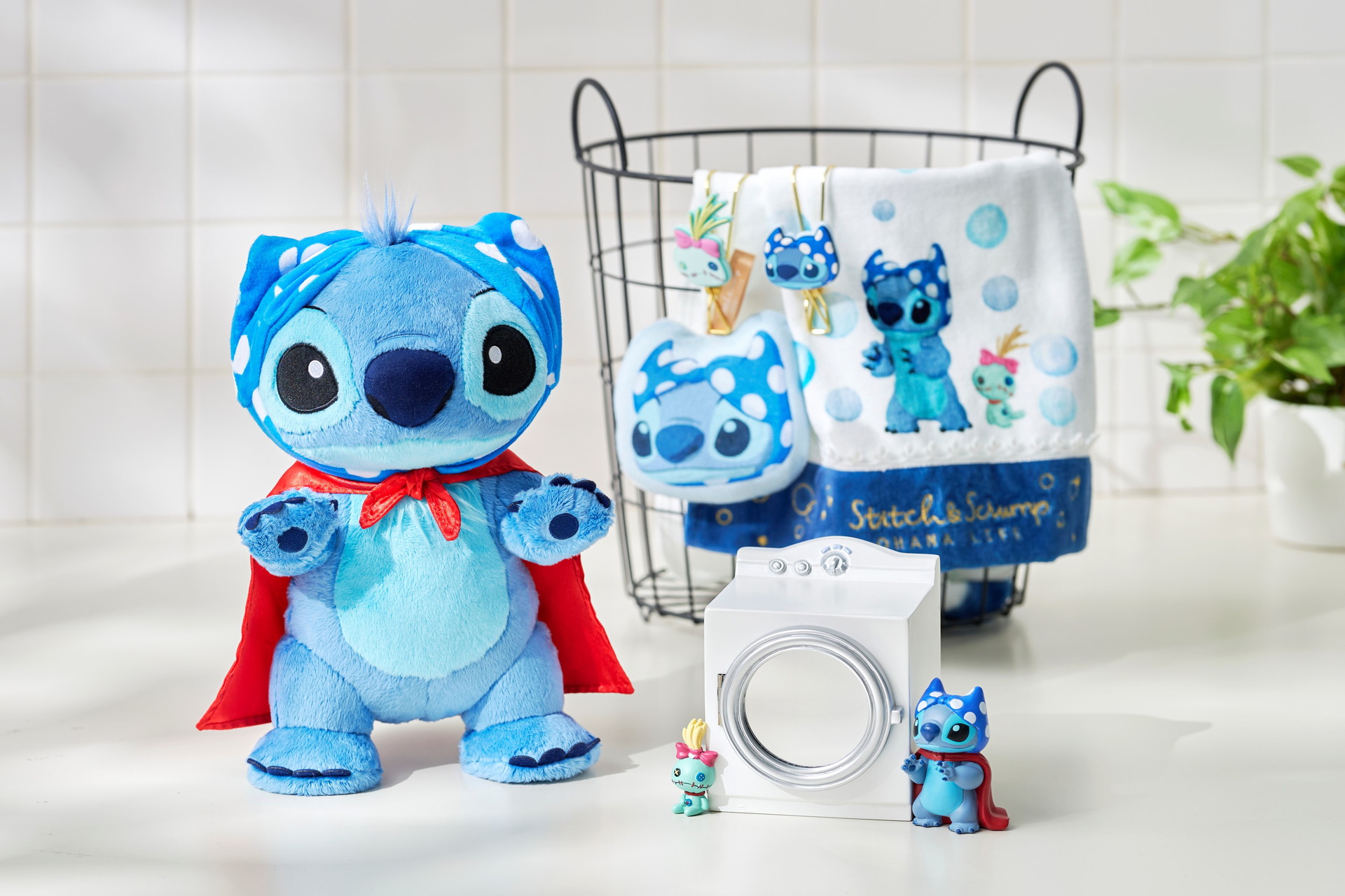 ディズニーストア、「スティッチの日」記念アイテム。ぬいぐるみ