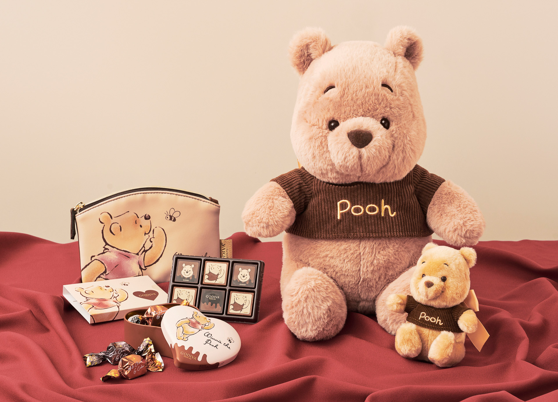 ディズニーストアとゴディバの共同企画初のプーさんデザイン登場
