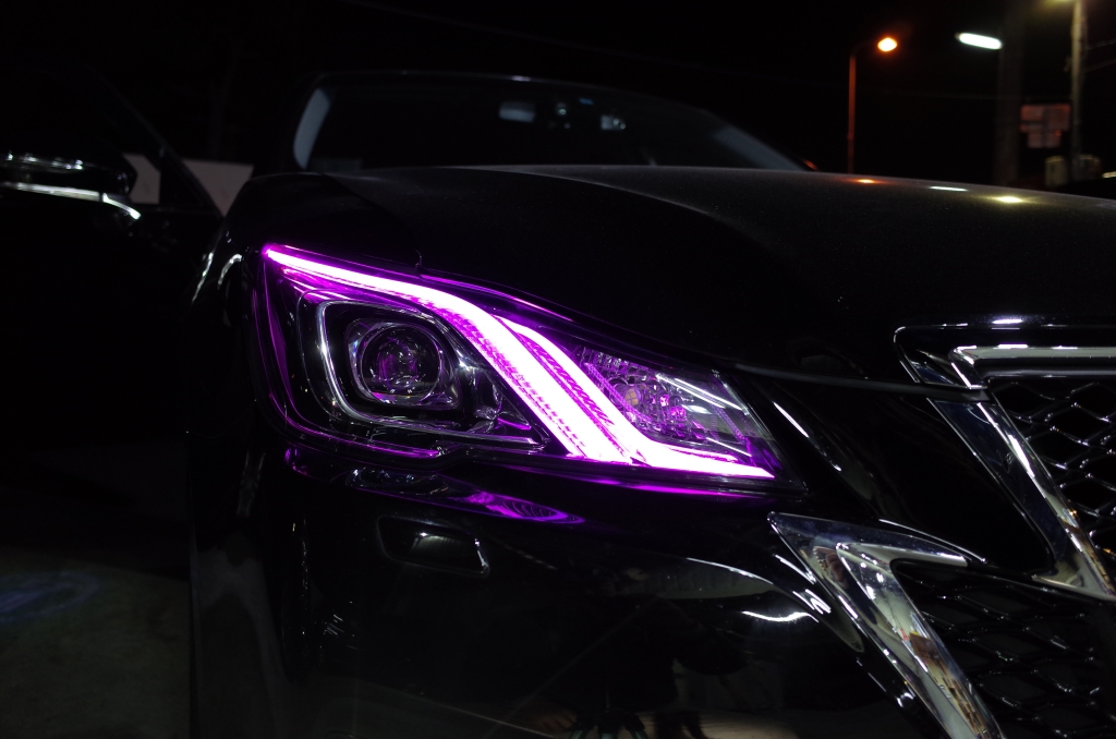 210系クラウンアスリート後期型のヘッドライト加工 | トレードゲート