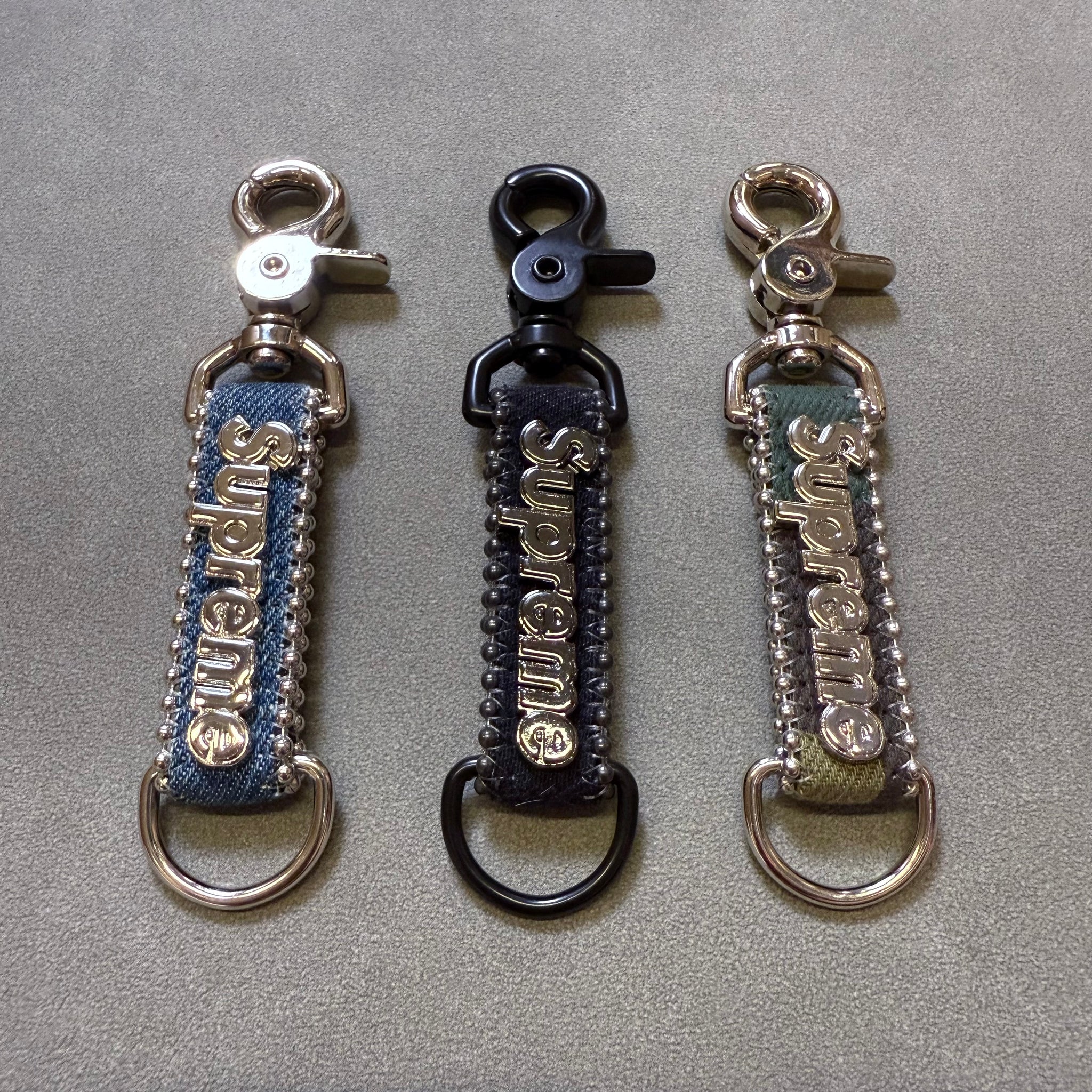 SUPREME B.B. SIMON DENIM KEYCHAIN – Trade Point_HK