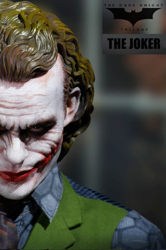 Queen Studios 1/3 ジョーカー Joker ダークナイト ヒース・レジャー