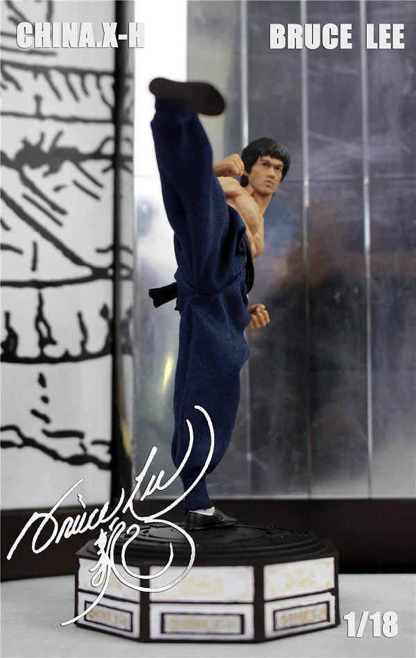 China x-H CX-H06 Bruce Lee Statue Set 1/18