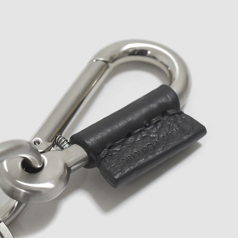 Hender Scheme / Karabiner (Black) | twelve