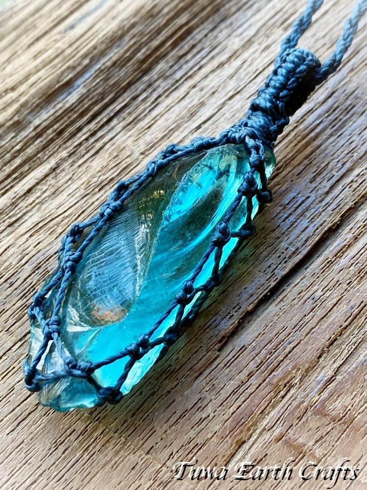 全長5.3cm 大ぶり 高品質 アンダラクリスタル（シエラネバダ産