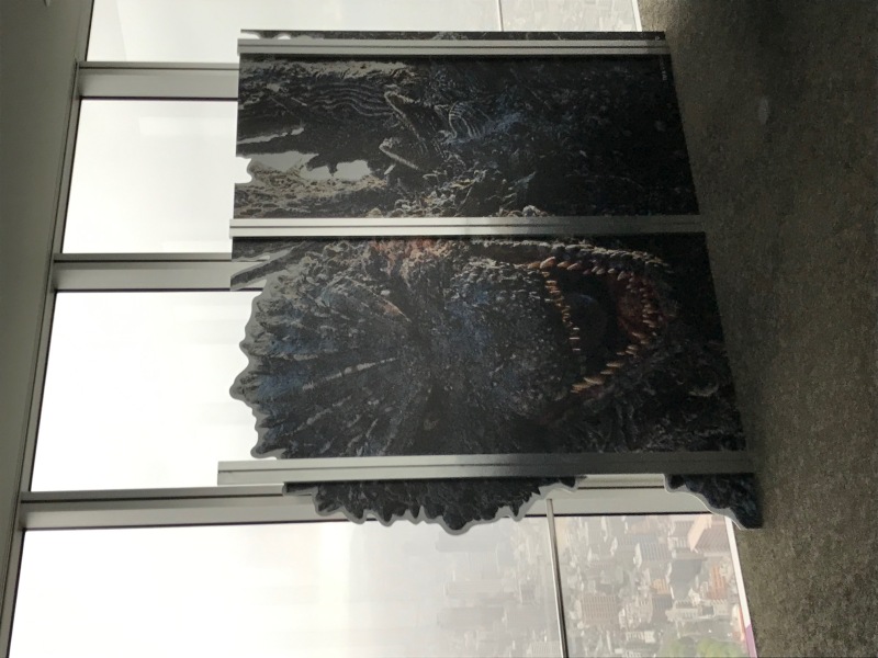 緊急速報、あべのハルカスが「ゴジラ」に襲われています！ | うえまち