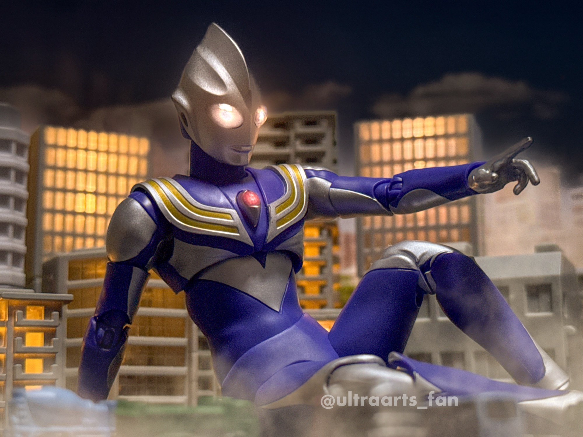 簡易レビュー】S.H.Figuarts 真骨彫製法 ウルトラマンティガ スカイ