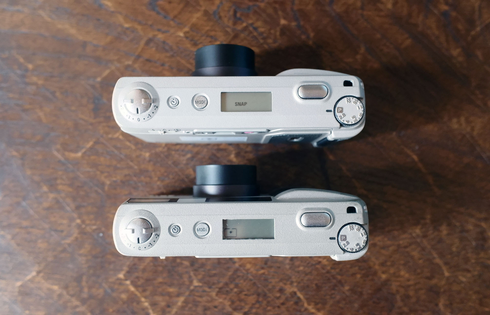 Ricoh GR1フィルムカメラを修理した - 液晶・シャッター。Natura