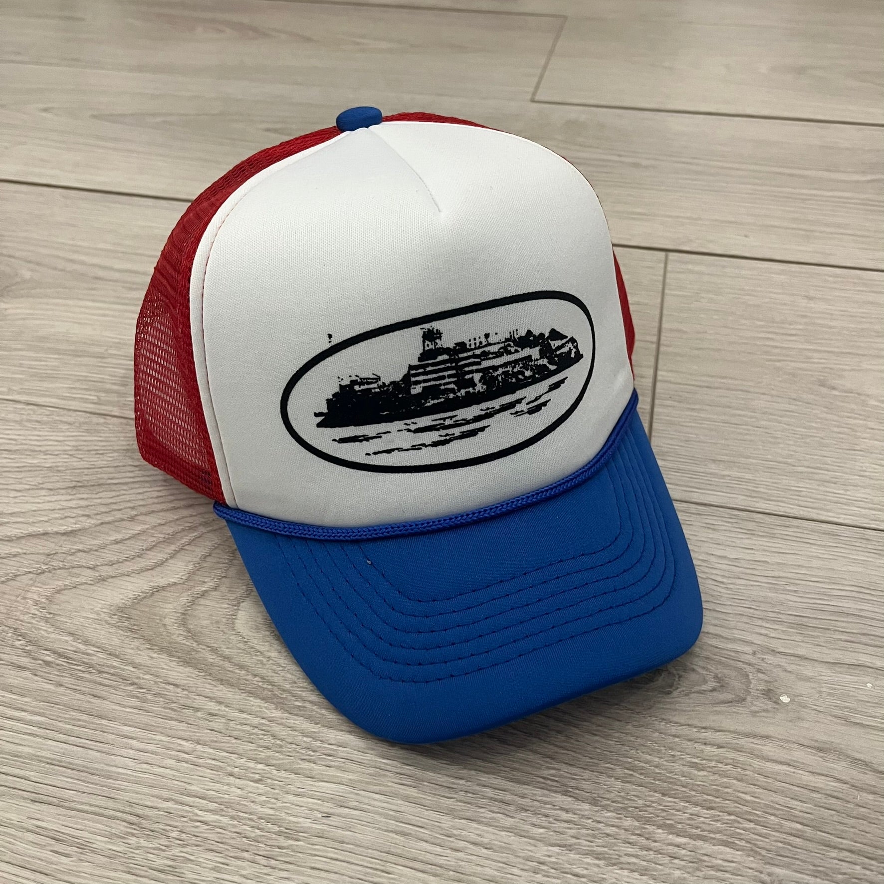 IMG_7449.jpg?v=1744145245&