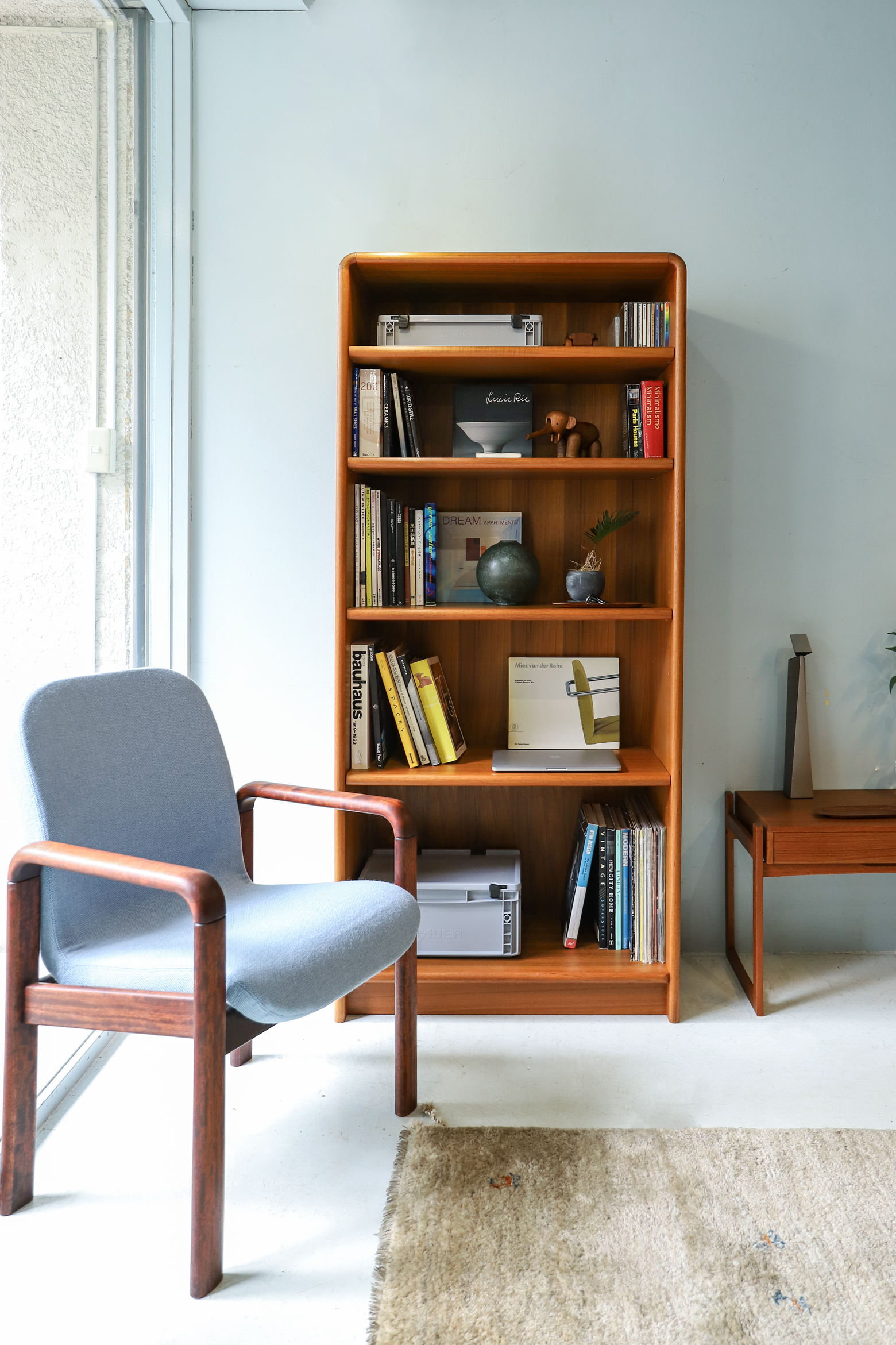 デンマーク ヴィンテージ ブックケース 本棚 チーク材 収納家具 北欧