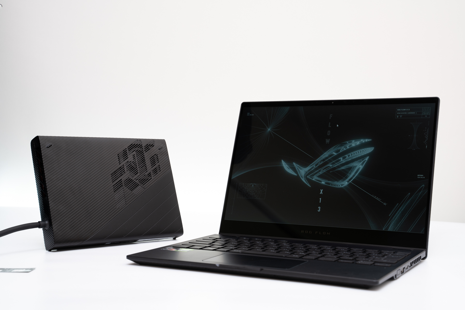 Ryzen 9 5900HS 搭載 ROG Flow X13 GV301レビュー eGPU搭載の