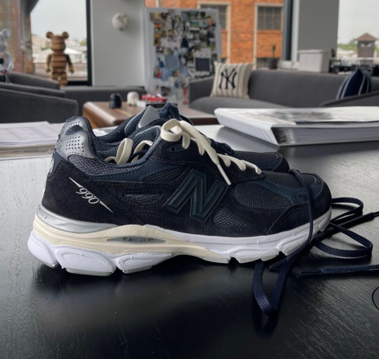 Kith Ronnie Fieg × New Balance】990v3 “Genesis”が2021年6月7日に