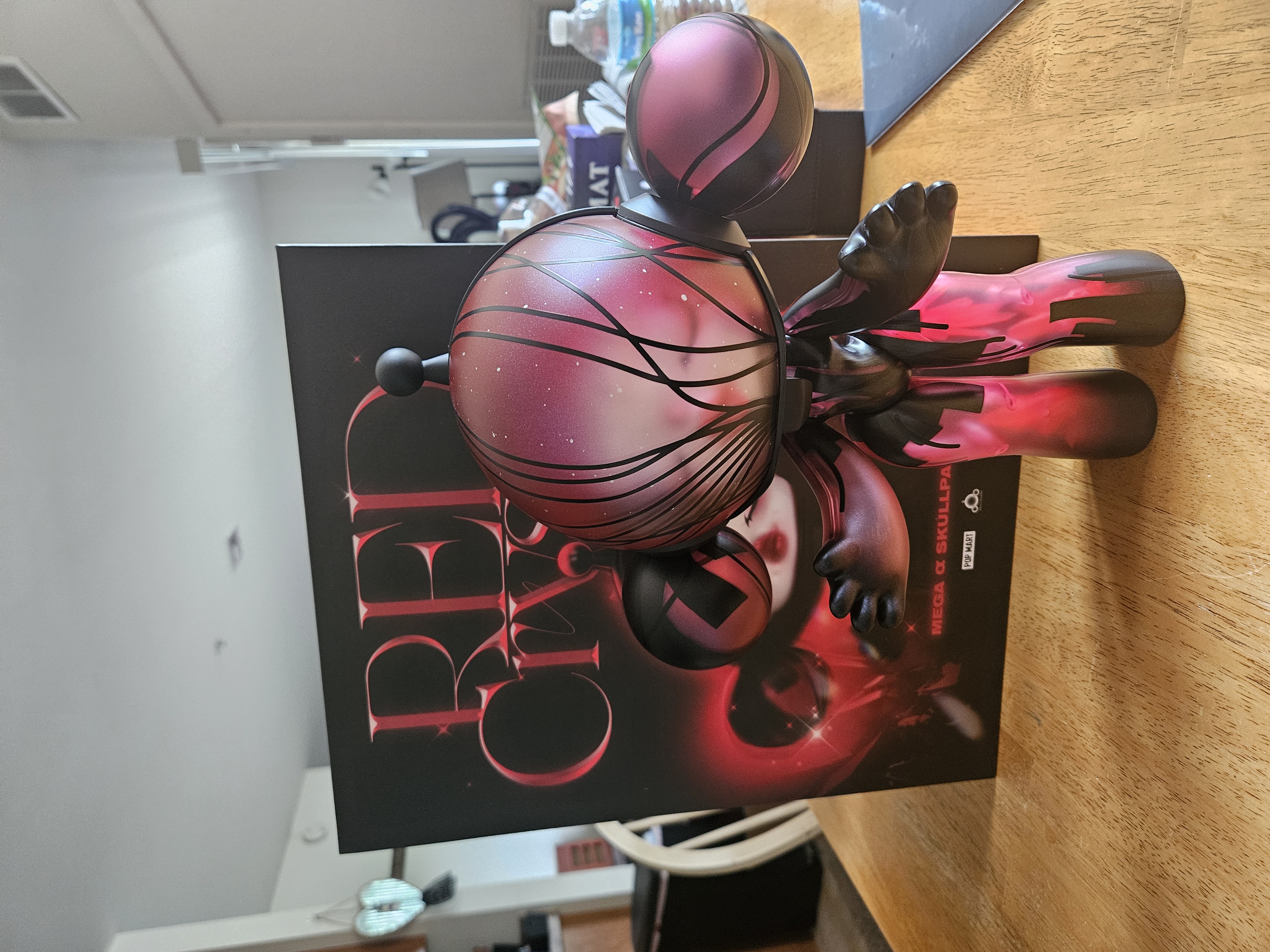 MEGA α SKULLPANDA 400% Red Crystal - POP MART (United States)