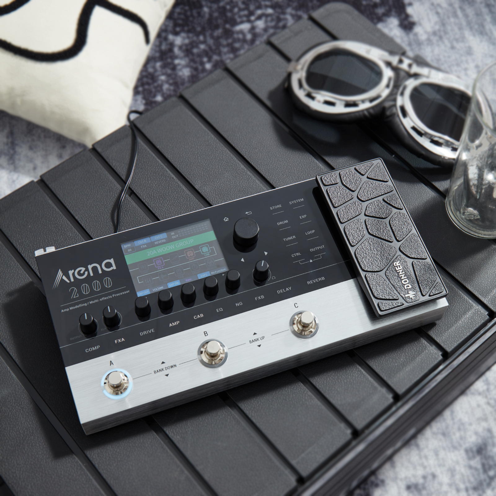 Arena 2000 Multi-Effect Guitar Pedal AMP Modeling Processor Donner