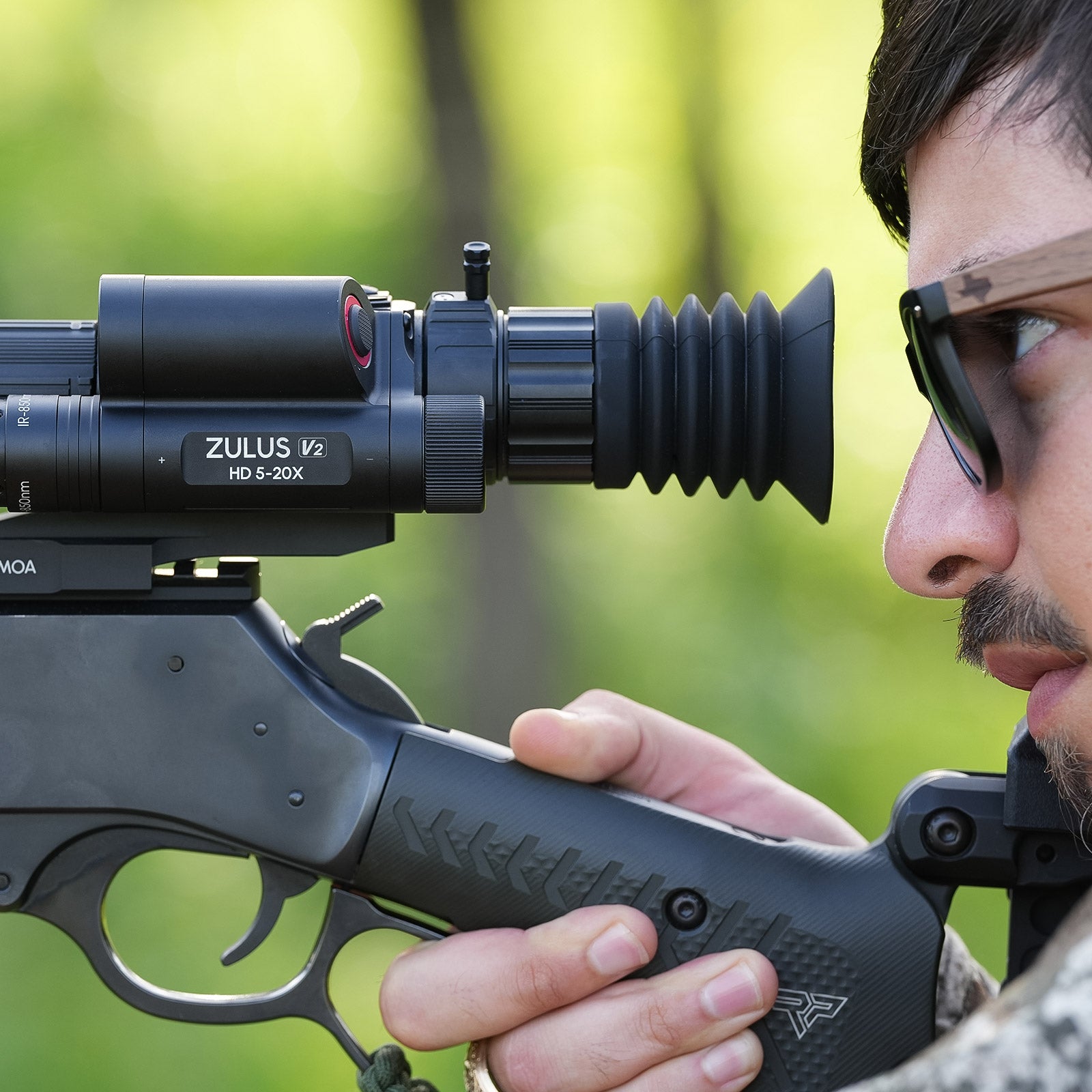 ZHD520R V2: Upgraded Digital Day & Night Vision Scope with LRF