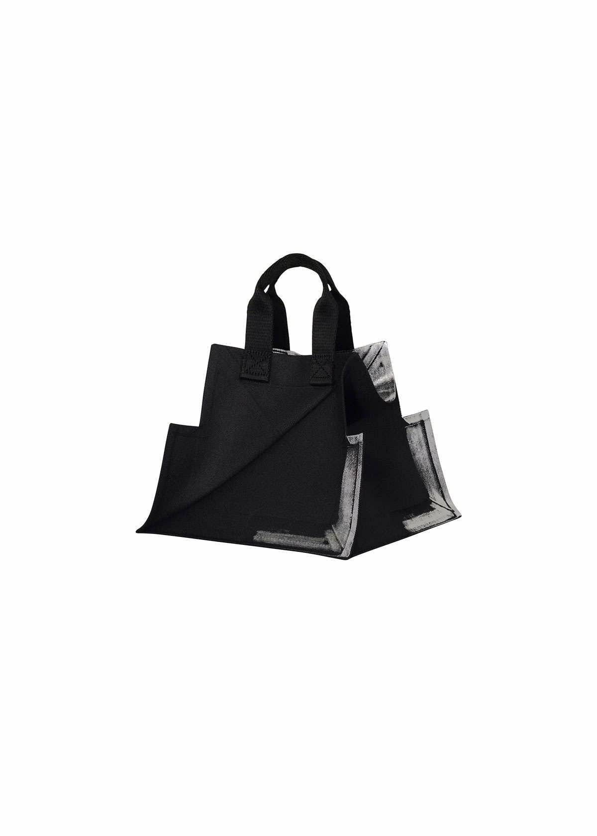 132 5. STANDARD BAG – ISSEY MIYAKE ONLINE STORE