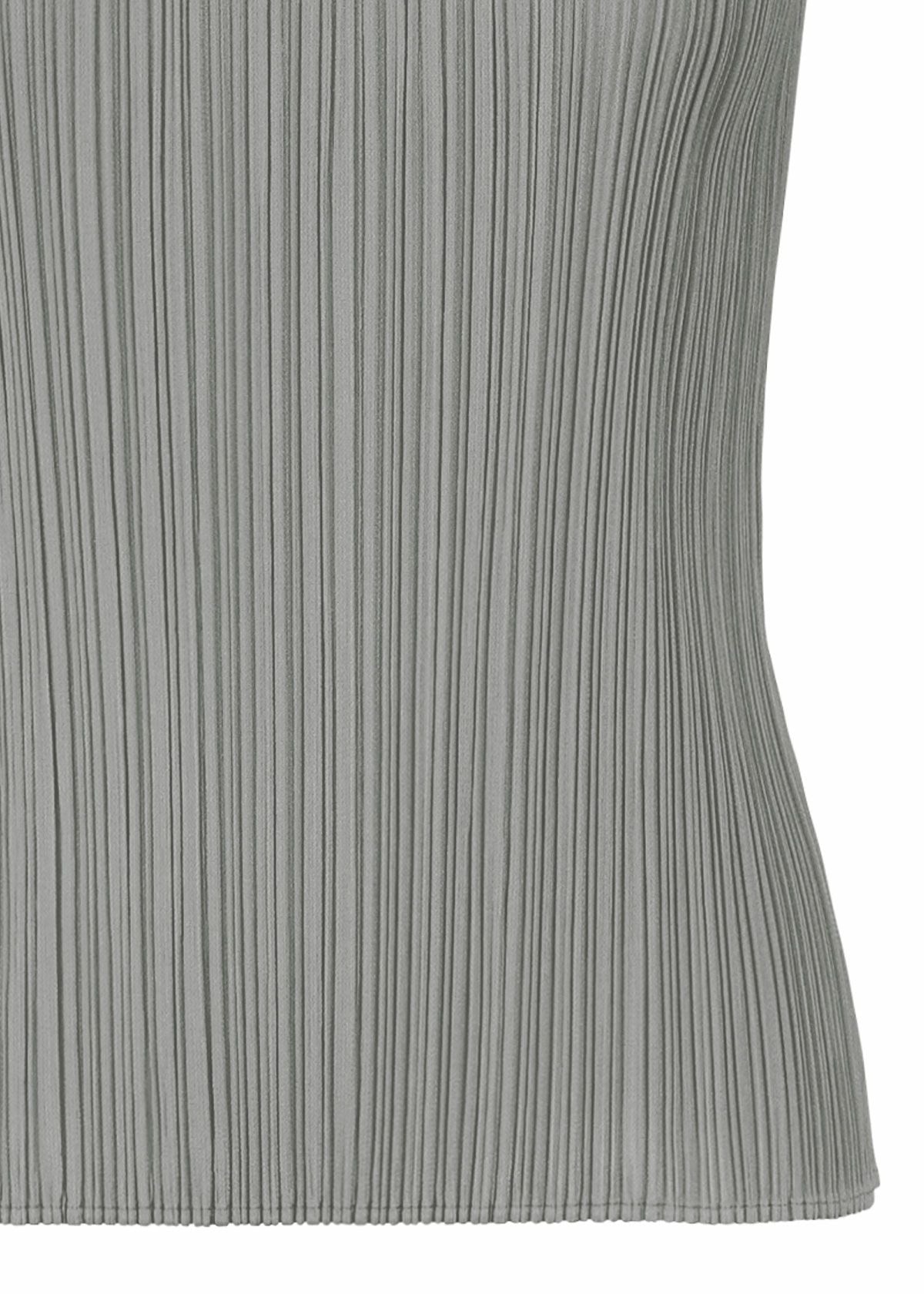 BASICS – ISSEY MIYAKE ONLINE STORE