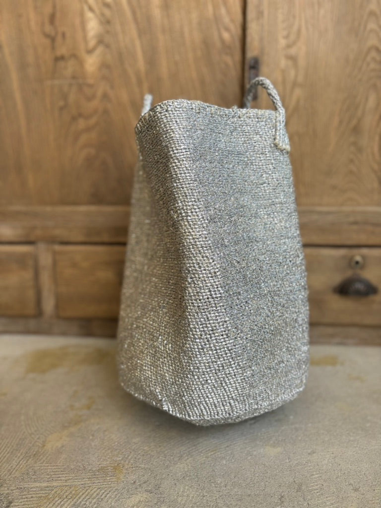 RECTANGLE シルバービッグトート バッグ – UTSUWA HIYORI