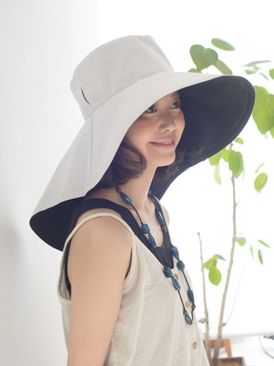 新作 オーバル・ハット（サンバリア100） - コラム｜完全遮光日傘
