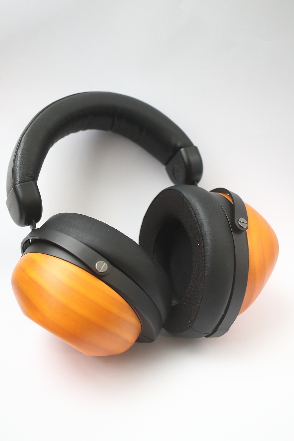 HIFIMANの新機軸ヘッドフォンHE-R10D (ダイナミックドライバー版