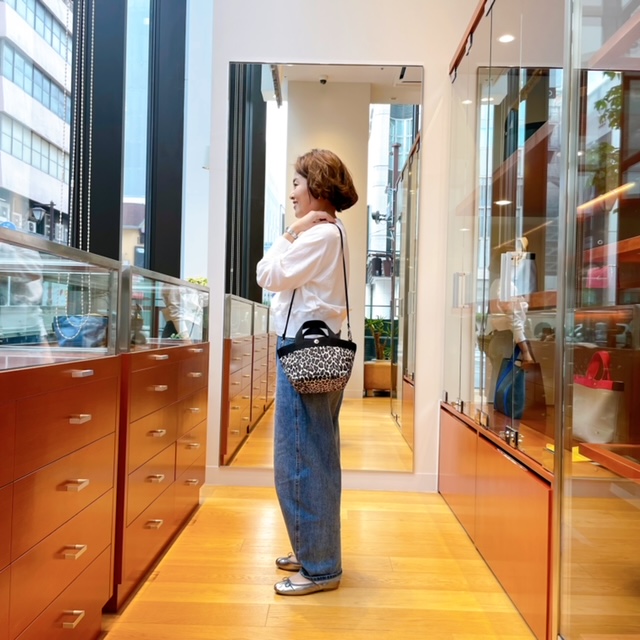 2701FN （Dリング付き 舟形トートS） | ショップニュース | VIORO