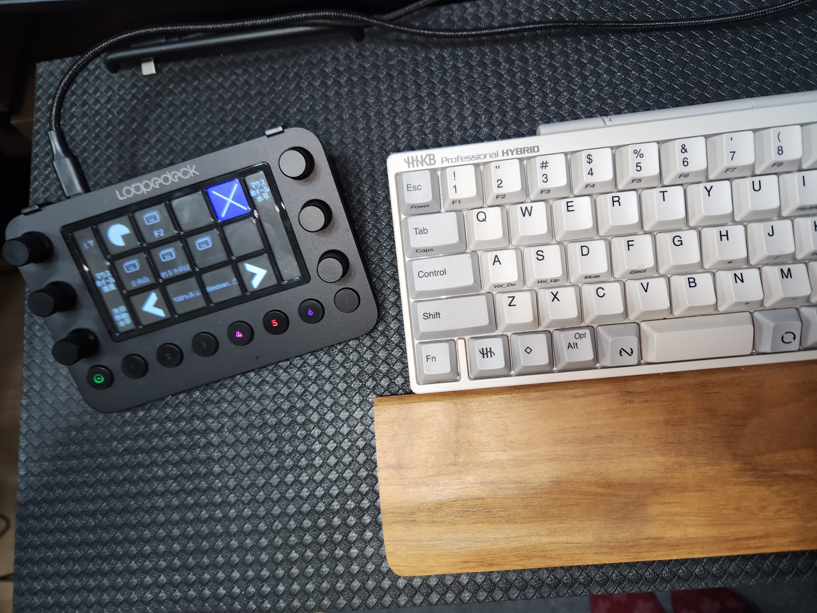 左手デバイス】Loupedeck Liveを使って1ヶ月が経過したからレビューし