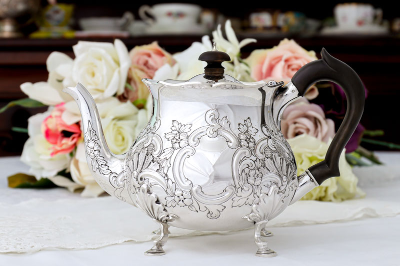 アンティークシルバー、純銀製（925）1900年 バーナード スクロールと