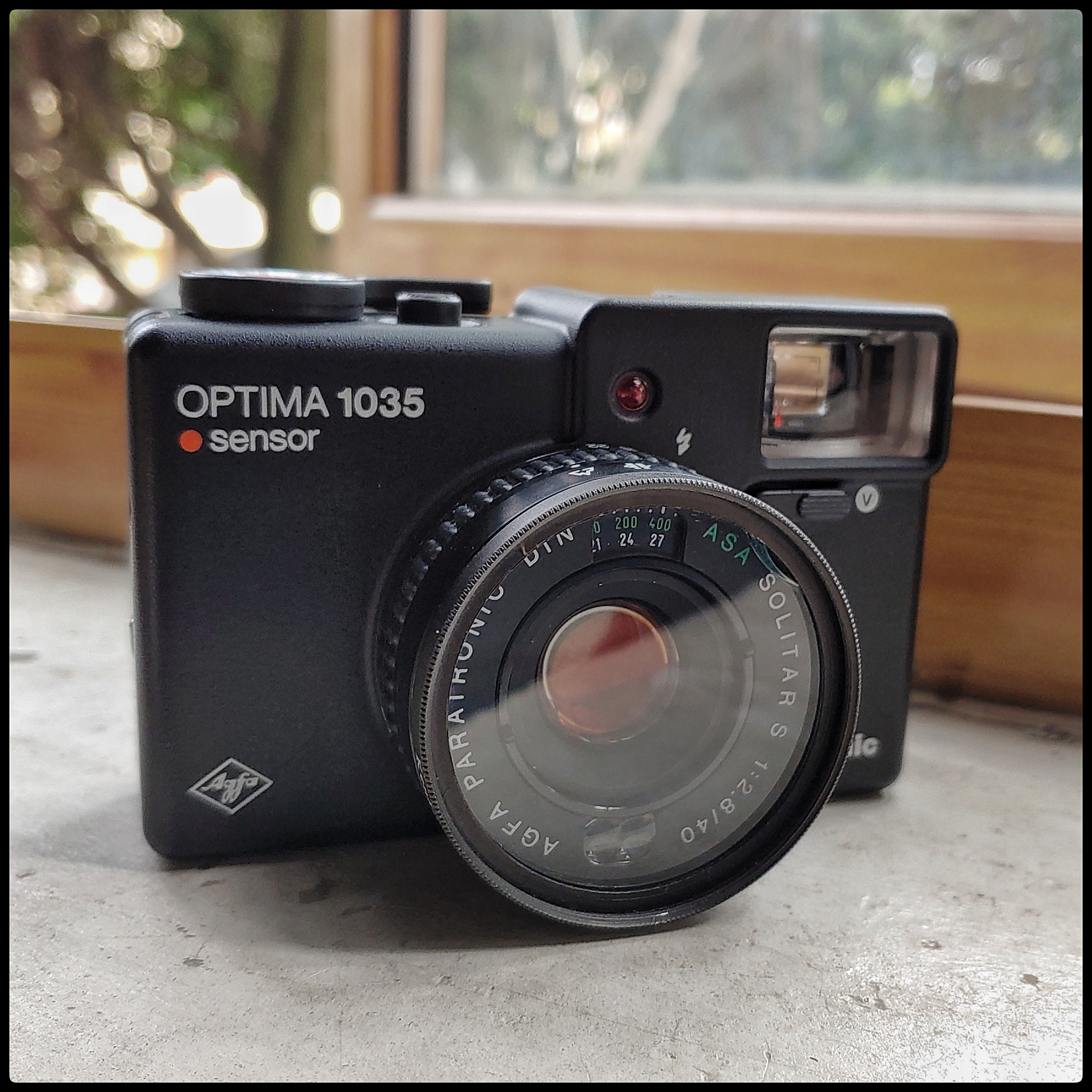 Shooting expired Vision500t with the fantastic AGFA Optima 1035