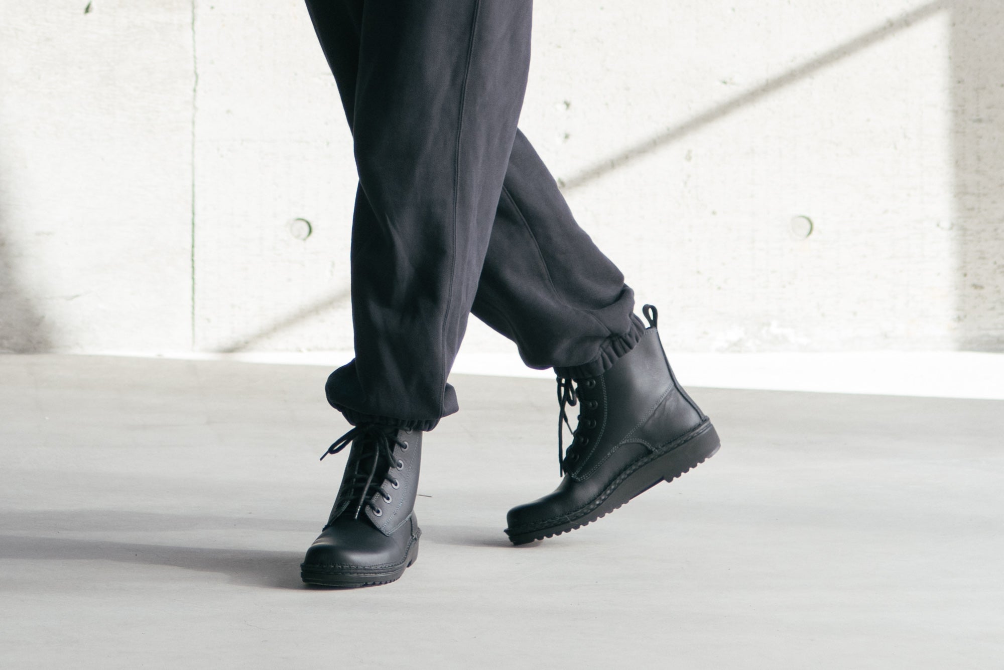 CLAUDIA（クラウディア）｜NAOT (ナオト）- パンと日用品の店 わざわざ