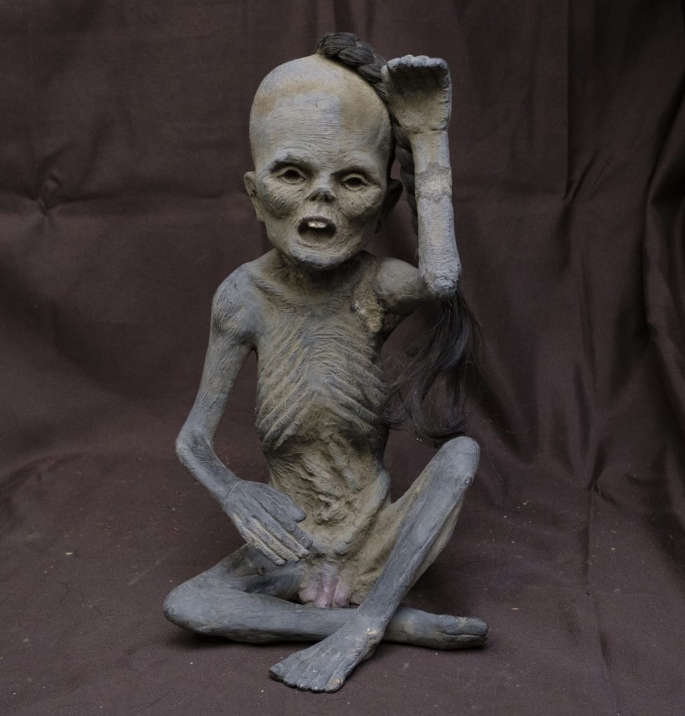 お守りか使い魔か？ タイの童子像呪物「クマーントーン／ルーク