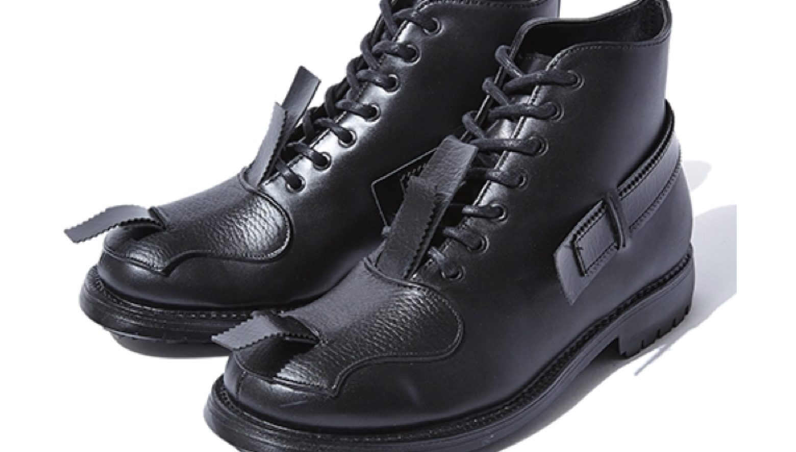 ジョン・ムーアの傑作コンバットブーツがオールラバーになった