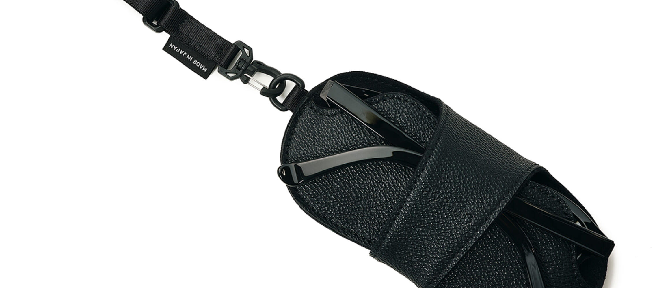 アヤメ」と「ラミダス」がコラボ！こだわり満載のグラスケースが