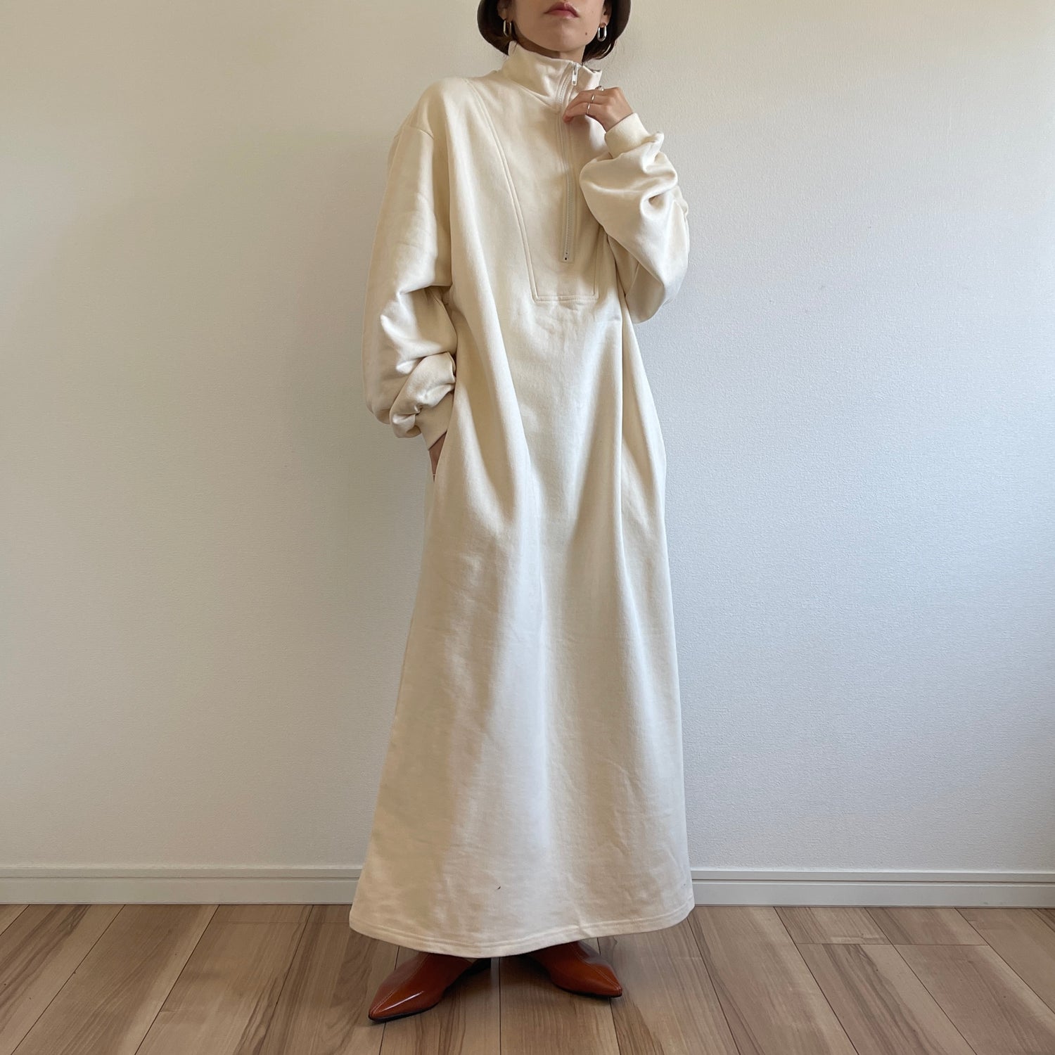 high neck half zip up sweat one piece / ivory [3size] （ハイネック